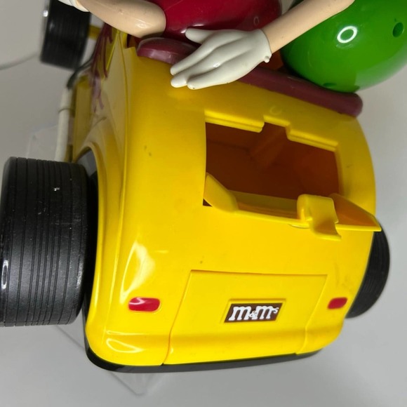 M&M Mars Candy Dispenser Yellow Hot Rod Rebel Without a Clue - Picture 7 of 11